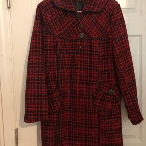 Single Breasted Long Red Coat